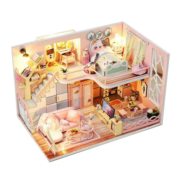 Hugo Miniature Dollhouse