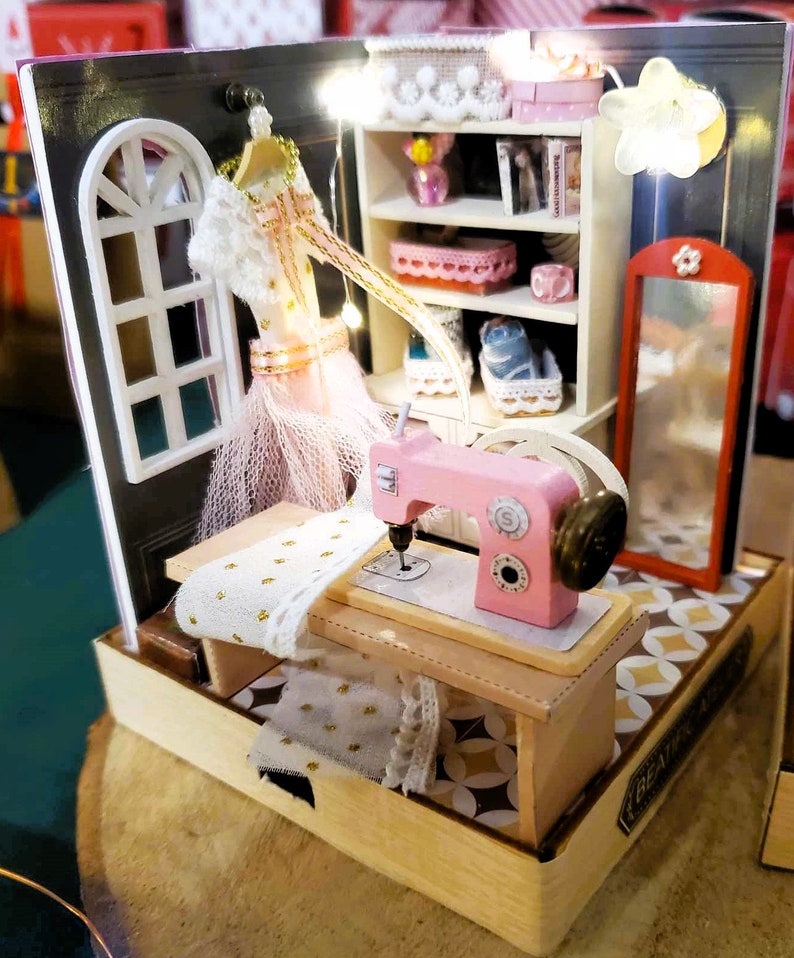 Magic Wooden Doll House Mini Kit